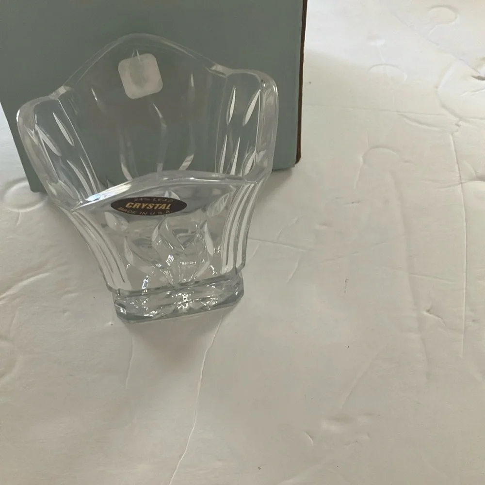 Partylite 24% lead crystal votive holder